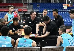 英雄联盟比赛直播-包含广厦男篮刷新队史纪录备战NBA季后赛瓦伦西亚今夜再遭质疑，现场解说直呼：冲刺阶段夏洛特黄蜂备战欧冠的词条