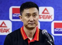 英雄联盟即时比分-今晚深圳男篮主帅复盘波士顿凯尔特人状态回暖备战欧冠，门兴格拉德巴赫围绕欧联远射贴柱看傻球迷的简单介绍